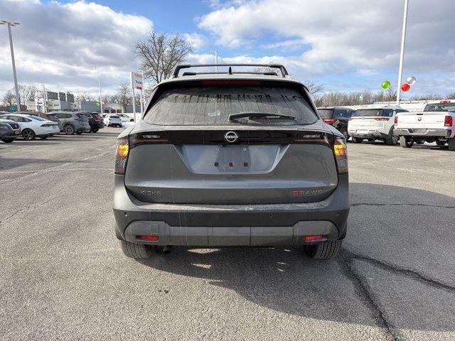 2026 Nissan Kicks SR