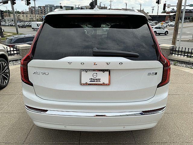 2026 Volvo XC90 Core, B5 AWD Gas (mild hybrid), Gasoline, Bright, 7 Seats