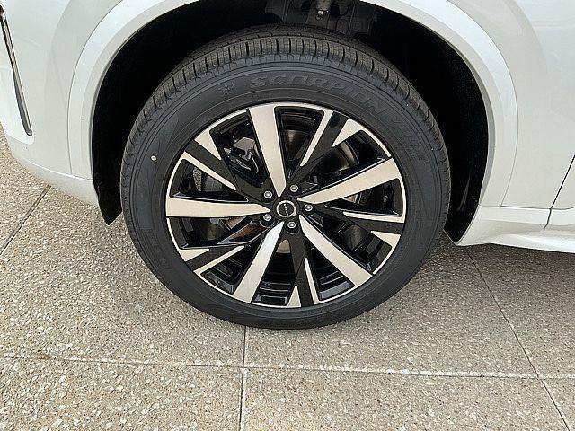 2026 Volvo XC90 Core, B5 AWD Gas (mild hybrid), Gasoline, Bright, 7 Seats