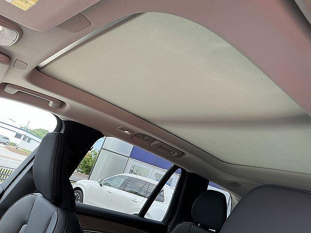 2026 Volvo XC90 Core, B5 AWD Gas (mild hybrid), Gasoline, Bright, 7 Seats