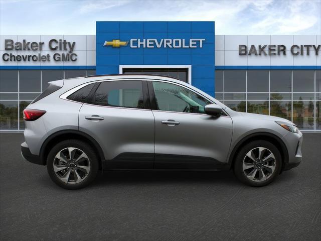 2024 Ford Escape Platinum