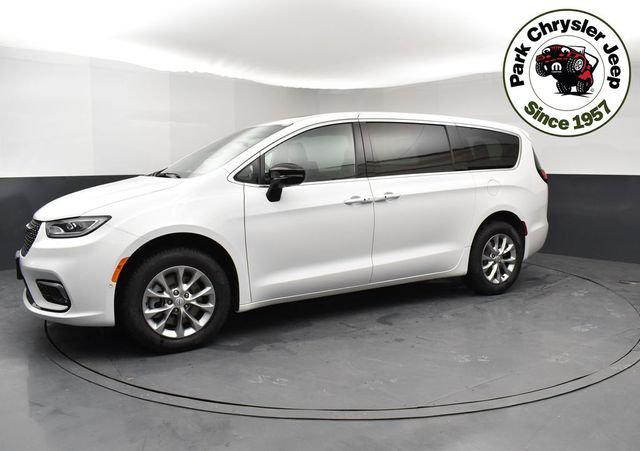 2026 Chrysler Pacifica PACIFICA LIMITED AWD