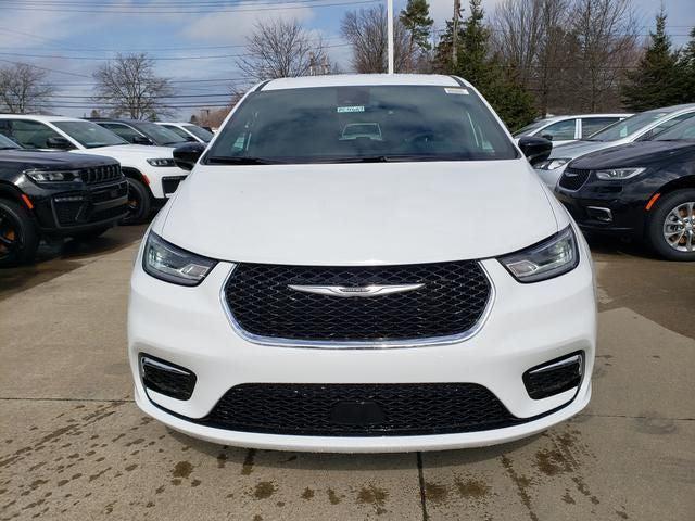 2026 Chrysler Pacifica PACIFICA SELECT AWD