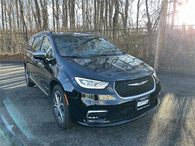 2026 Chrysler Pacifica Pinnacle AWD