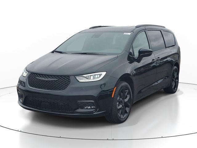 2026 Chrysler Pacifica PACIFICA LIMITED AWD