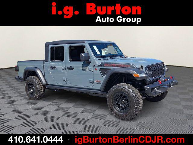 2026 Jeep Gladiator GLADIATOR SHADOW OPS 4X4