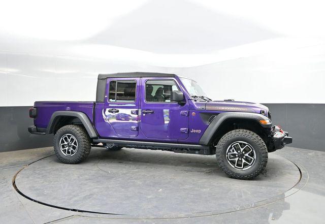 2026 Jeep Gladiator GLADIATOR SHADOW OPS 4X4 2026 Jeep Gladiator GLADIATOR SHADOW OPS 4X4