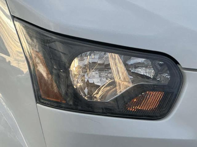 2019 Ford Transit 148 WB Medium Roof Cargo