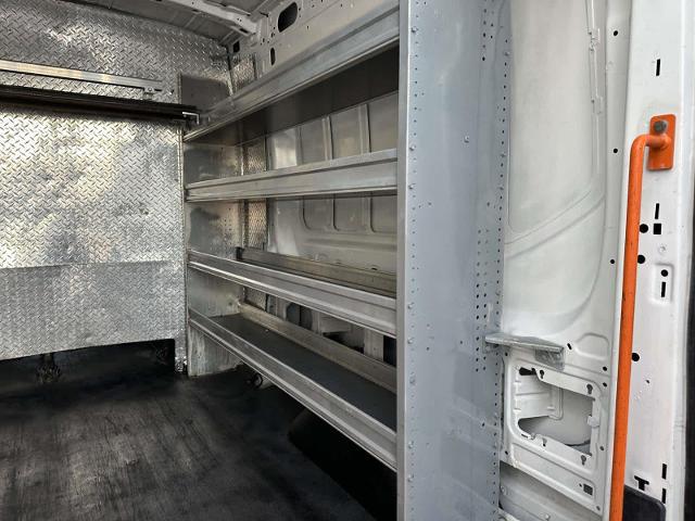 2019 Ford Transit 148 WB Medium Roof Cargo