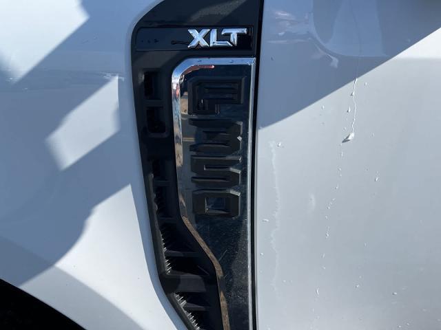 2024 Ford F-350 XLT