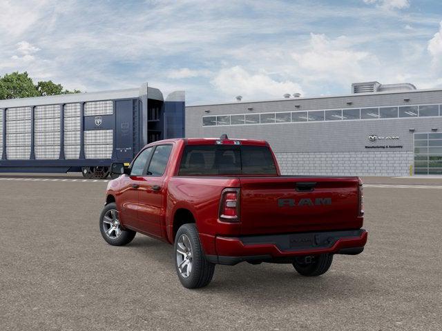 2026 RAM Ram 1500 RAM 1500 EXPRESS CREW CAB 4X2 57 BOX