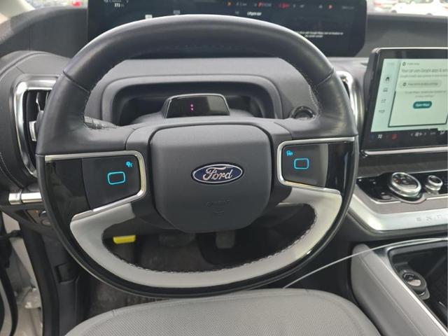 2025 Ford Expedition Platinum MAX