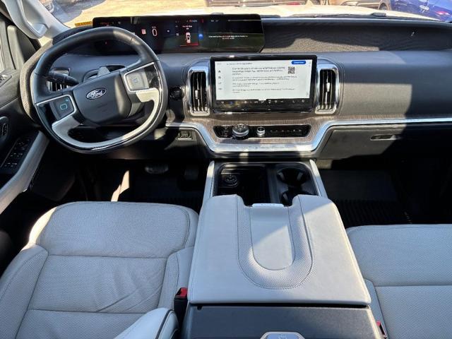 2025 Ford Expedition Platinum MAX