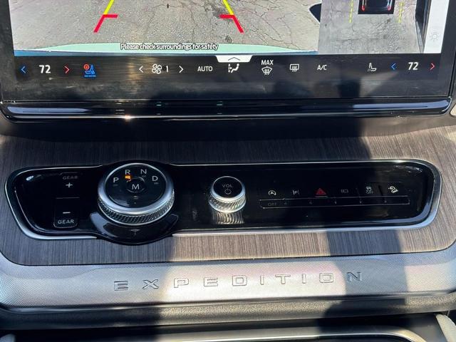 2025 Ford Expedition Platinum MAX