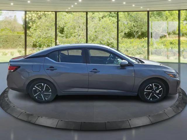 2024 Nissan Sentra SV Xtronic CVT