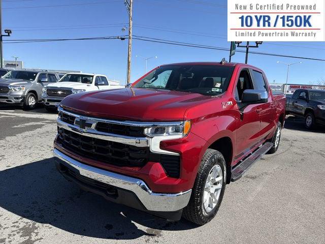 2022 Chevrolet Silverado 1500 4WD Crew Cab Standard Bed LT