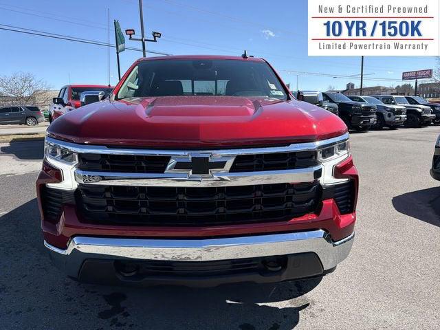 2022 Chevrolet Silverado 1500 4WD Crew Cab Standard Bed LT