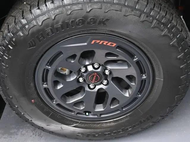 2026 Nissan Frontier Crew Cab PRO-X 4x2