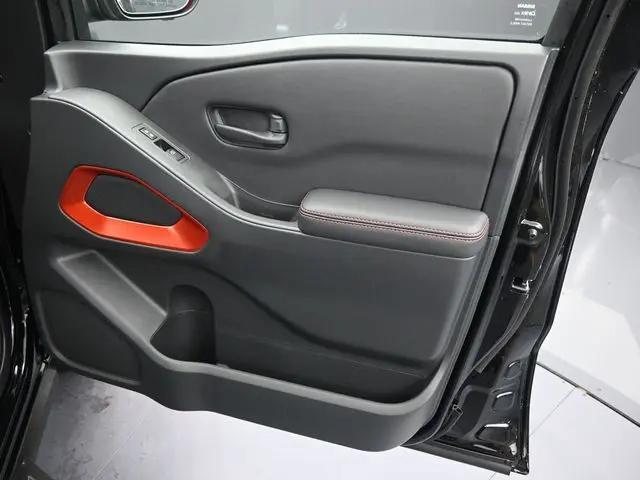 2026 Nissan Frontier Crew Cab PRO-X 4x2