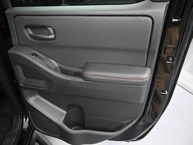 2026 Nissan Frontier Crew Cab PRO-X 4x2