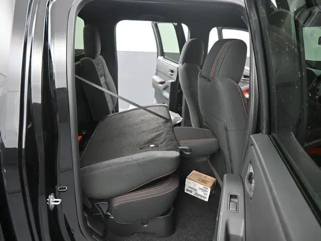 2026 Nissan Frontier Crew Cab PRO-X 4x2