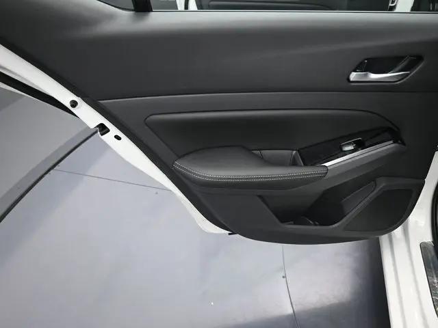 2025 Nissan Altima SL FWD