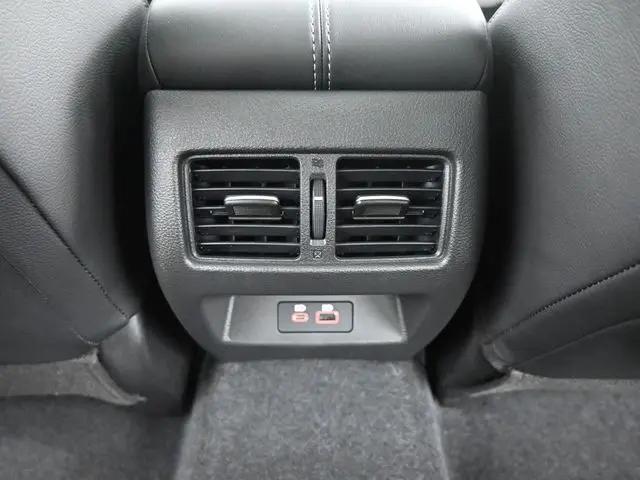 2025 Nissan Altima SL FWD