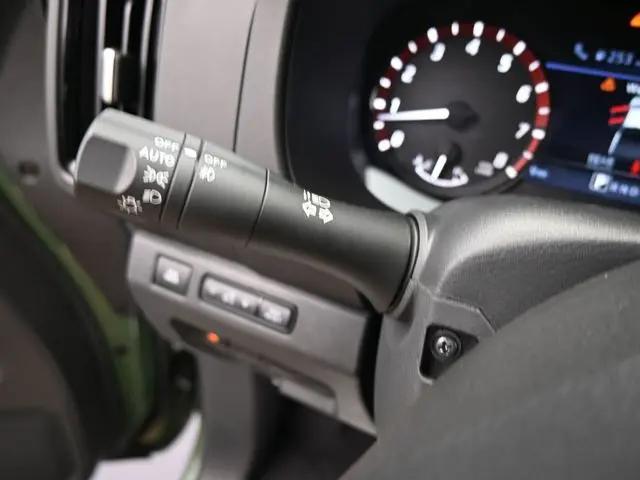 2025 Nissan Frontier Crew Cab PRO-X 4x2