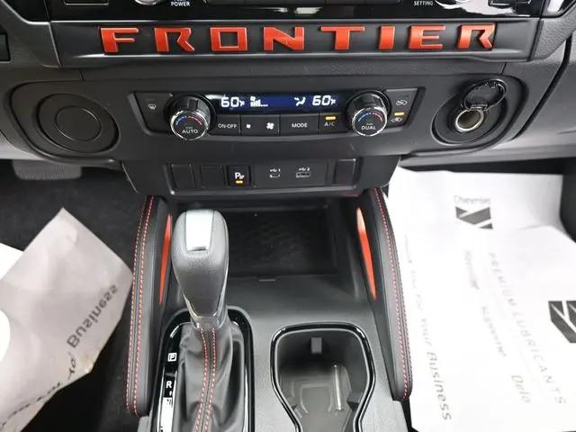 2025 Nissan Frontier Crew Cab PRO-X 4x2