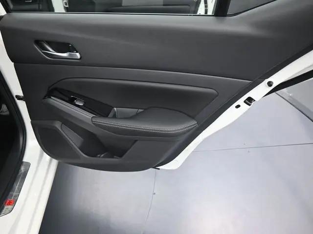 2025 Nissan Altima SL FWD