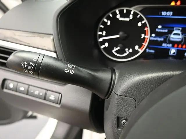 2025 Nissan Altima SL FWD