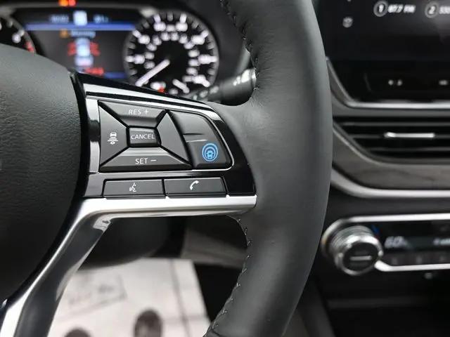 2025 Nissan Altima SL FWD