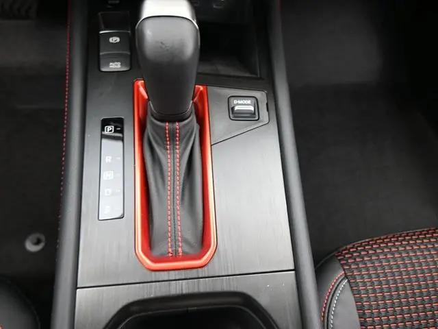 2025 Nissan Kicks SR FWD