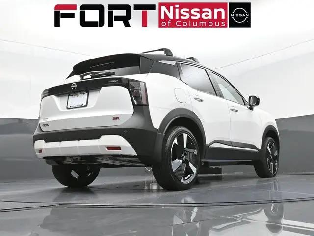2025 Nissan Kicks SR FWD
