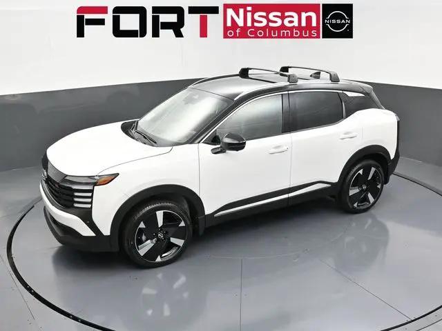 2025 Nissan Kicks SR FWD