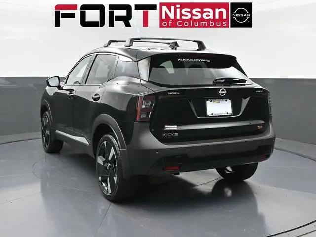 2025 Nissan Kicks SR FWD