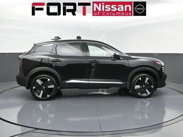 2025 Nissan Kicks SR FWD