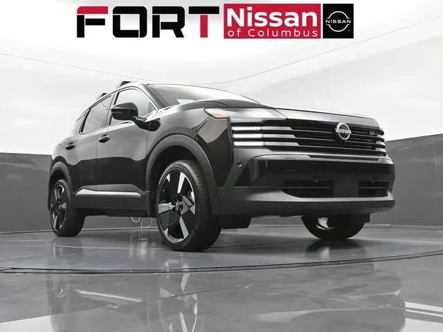 2025 Nissan Kicks SR FWD