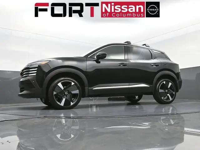 2025 Nissan Kicks SR FWD