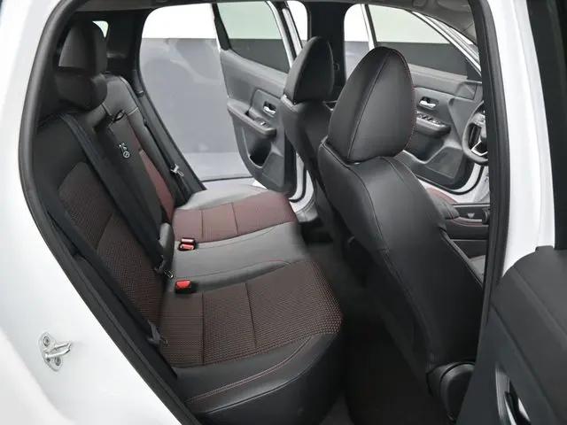 2025 Nissan Kicks SR Intelligent AWD