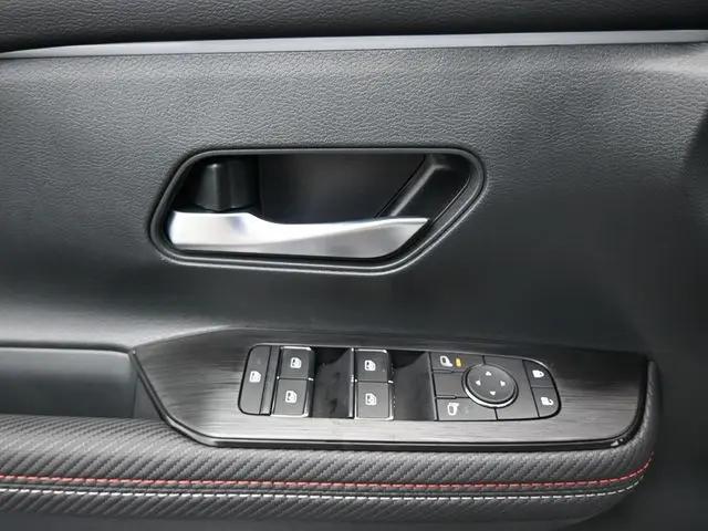 2025 Nissan Kicks SR Intelligent AWD