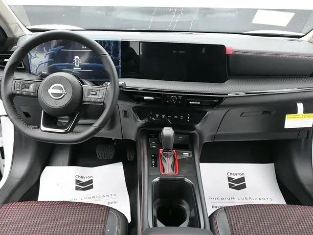 2025 Nissan Kicks SR Intelligent AWD