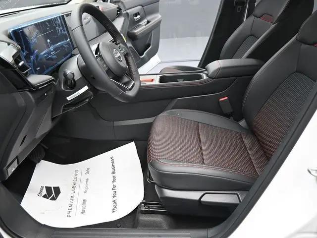 2025 Nissan Kicks SR Intelligent AWD