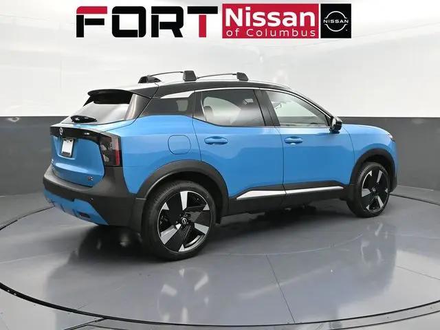 2025 Nissan Kicks SR FWD