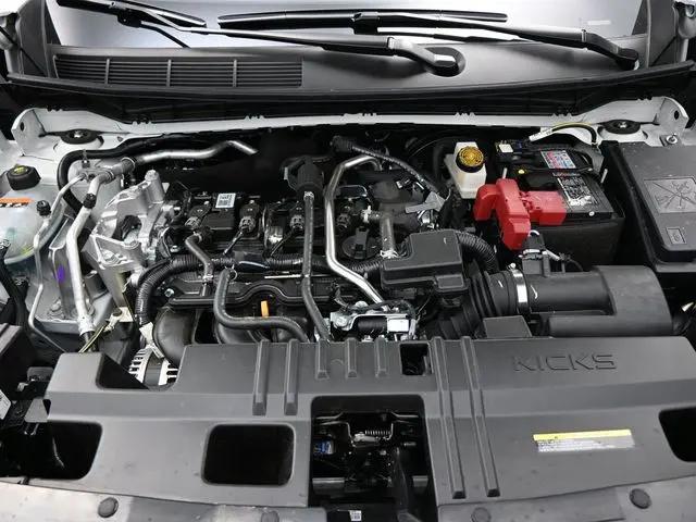 2025 Nissan Kicks SR Intelligent AWD