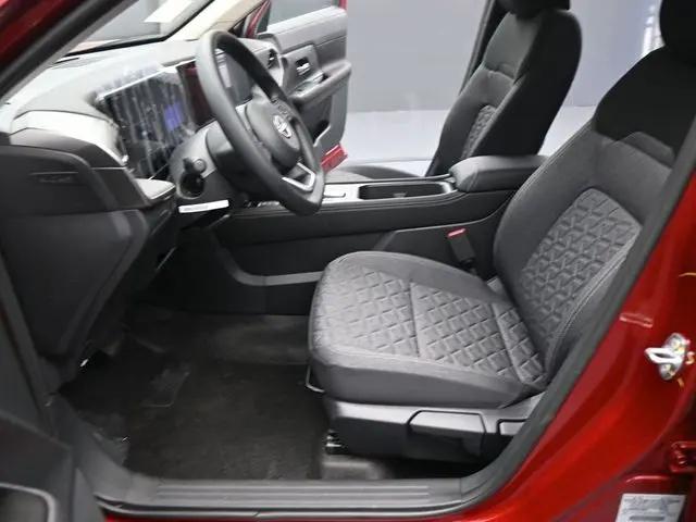 2025 Nissan Kicks SV Intelligent AWD