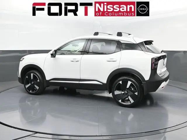 2025 Nissan Kicks SR FWD