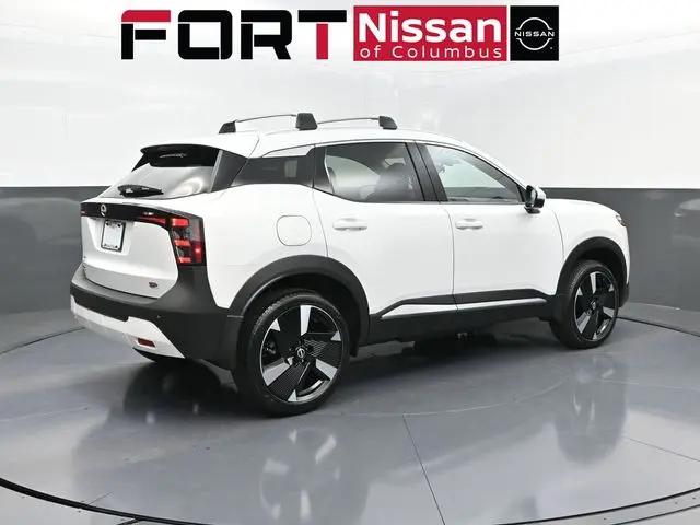 2025 Nissan Kicks SR FWD