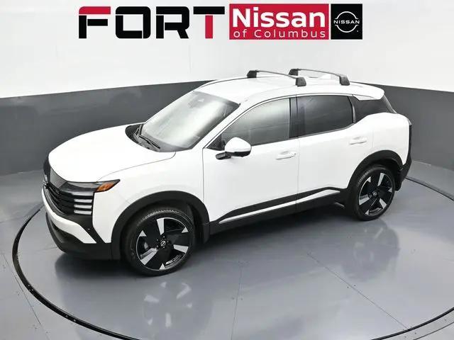 2025 Nissan Kicks SR FWD