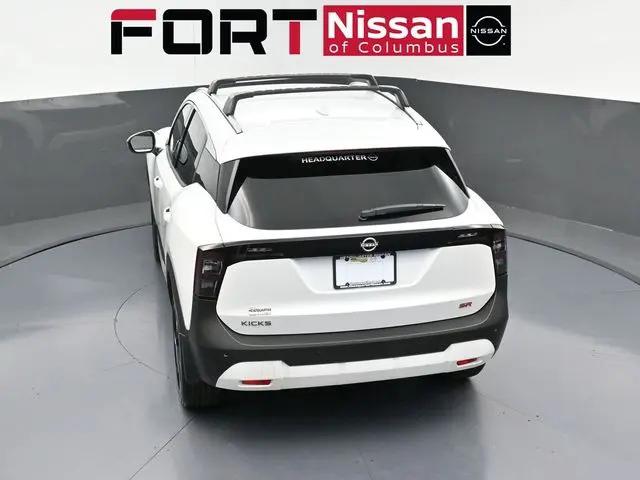 2025 Nissan Kicks SR FWD